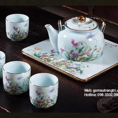 BỘ ẤM TRÀ BAO GỒM 8 MÓN